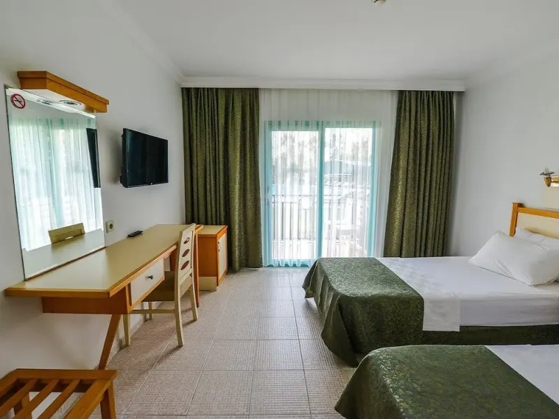 Rebin Beach Hotel 10