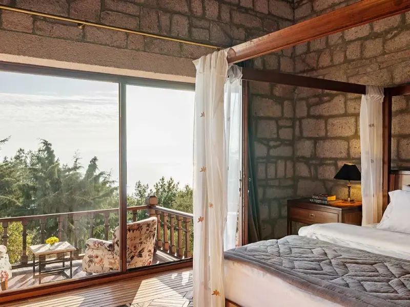 Simurg Inn 14