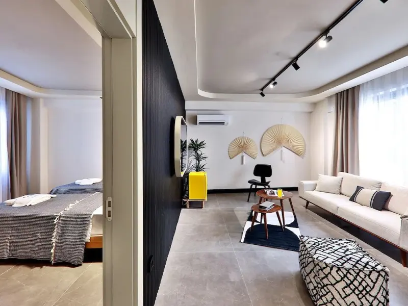 Luff Suites 12