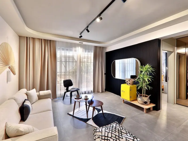 Luff Suites 15