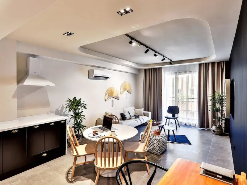 Luff Suites 10