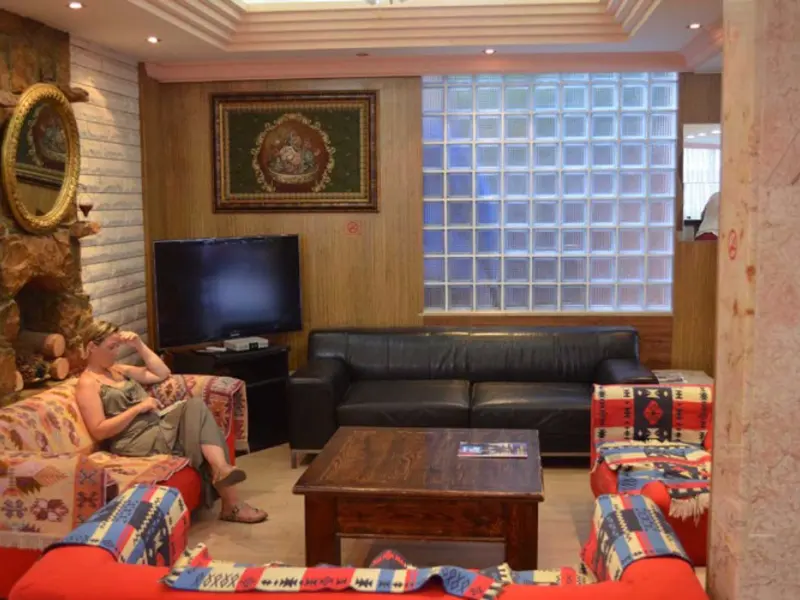 Megaş Hotel 11