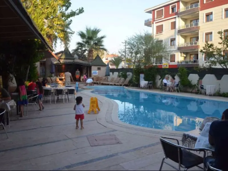 Megaş Hotel 13