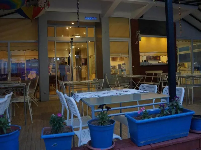 Marine Otel 12