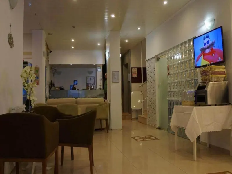 Marine Otel 6
