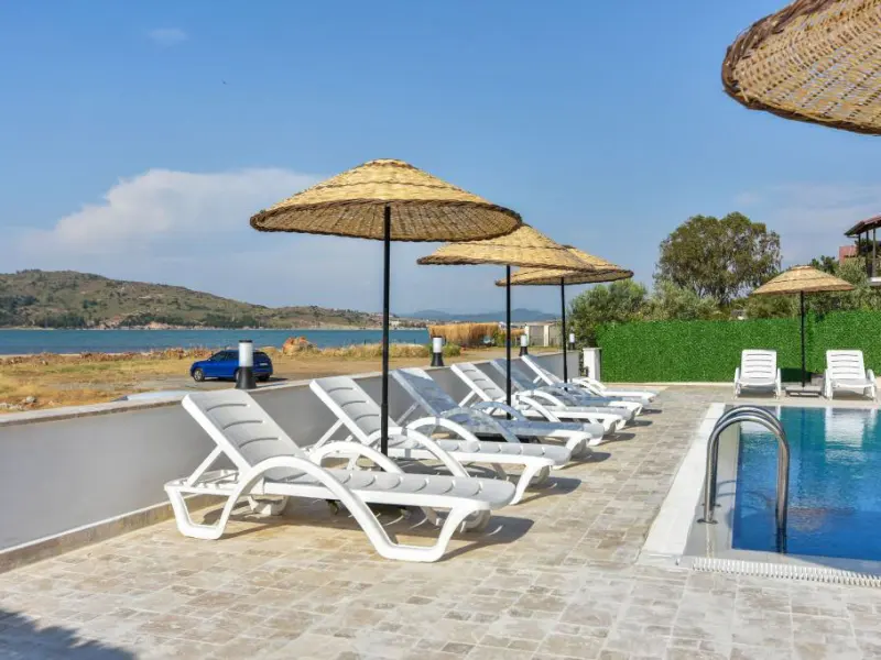Ayvalık Beyaz Konak 13