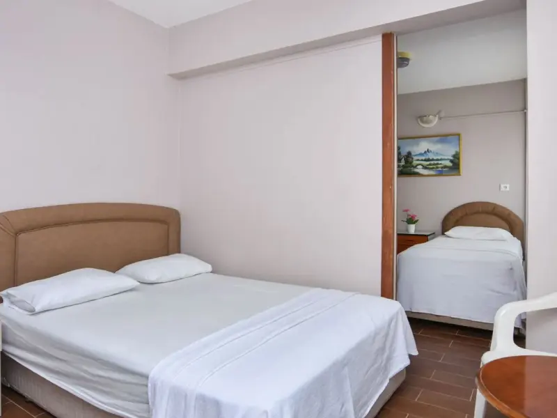 Nil Hotel 1