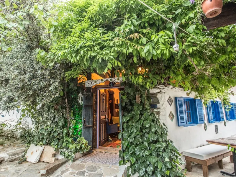 Chez Rumi Butik Otel 1