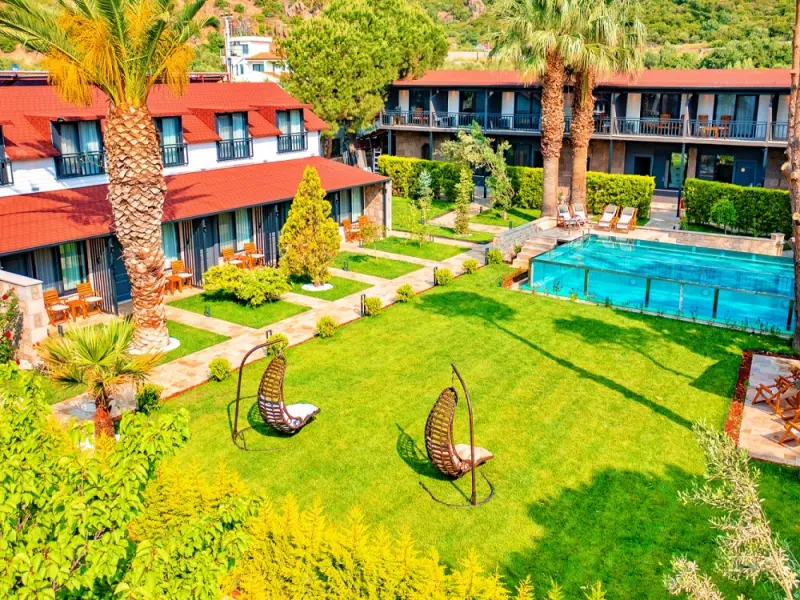 Assos Hunters Hotel 1
