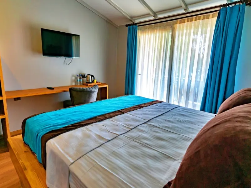 Assos Hunters Hotel 18