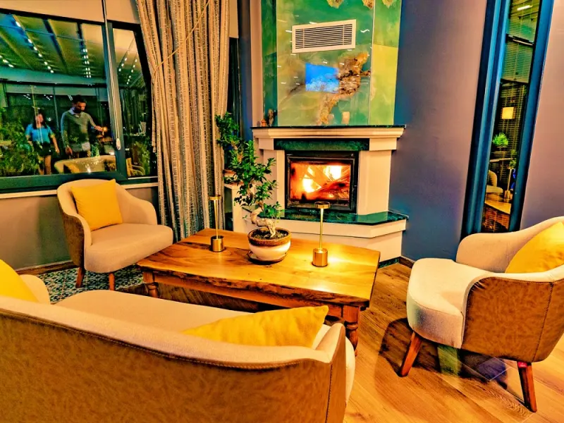 Assos Hunters Hotel 8