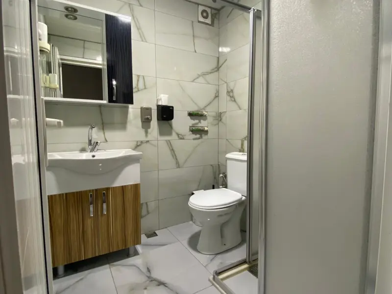 Dünya Otel Adana 12