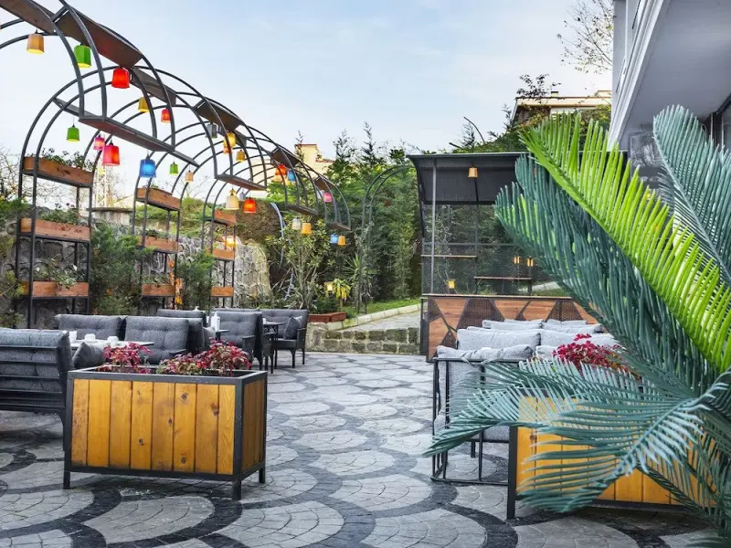 Misal Hotel 3