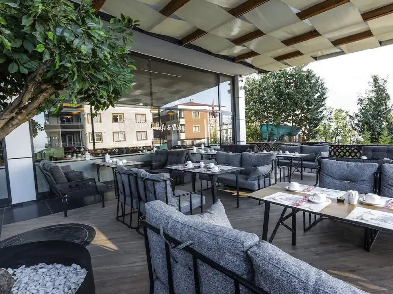 Misal Hotel 10