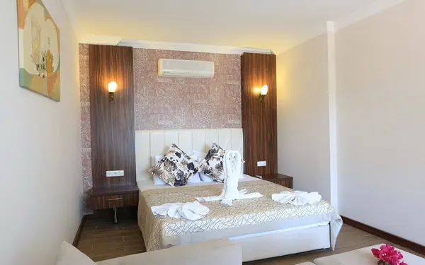 Tymnos Hotel 12