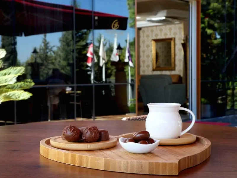 Golden Lake Hotel 19