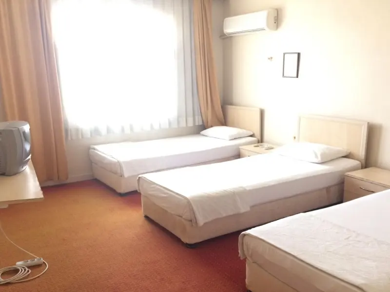 Ünver Otel 8