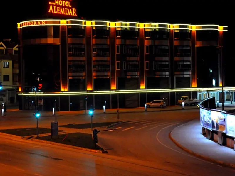Hotel Grand Alemdar 11