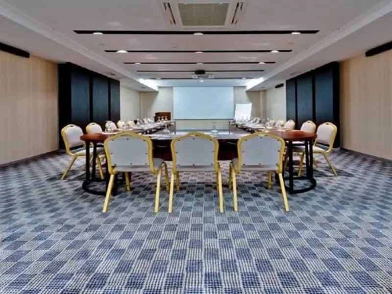 Riva Reşatbey Otel 13