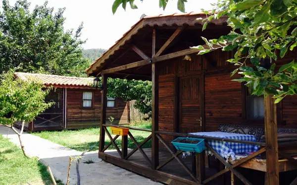 Salkım Konak ve Agac Evler 12