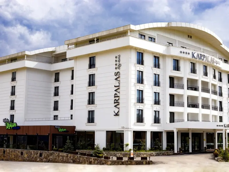 Karpalas City Hotel & Spa 28
