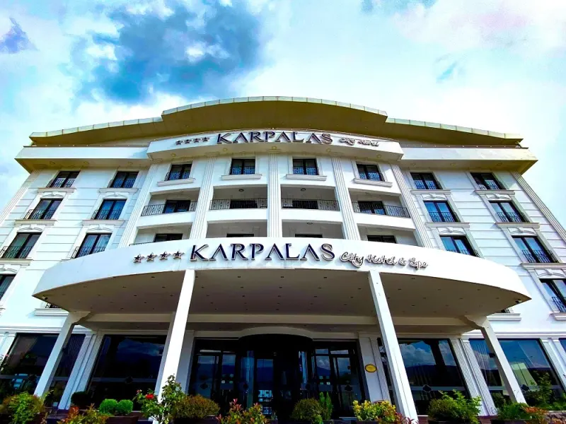 Karpalas City Hotel & Spa 29