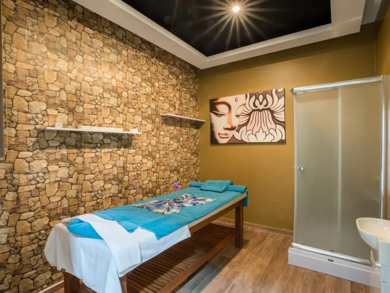 Karpalas City Hotel & Spa 30
