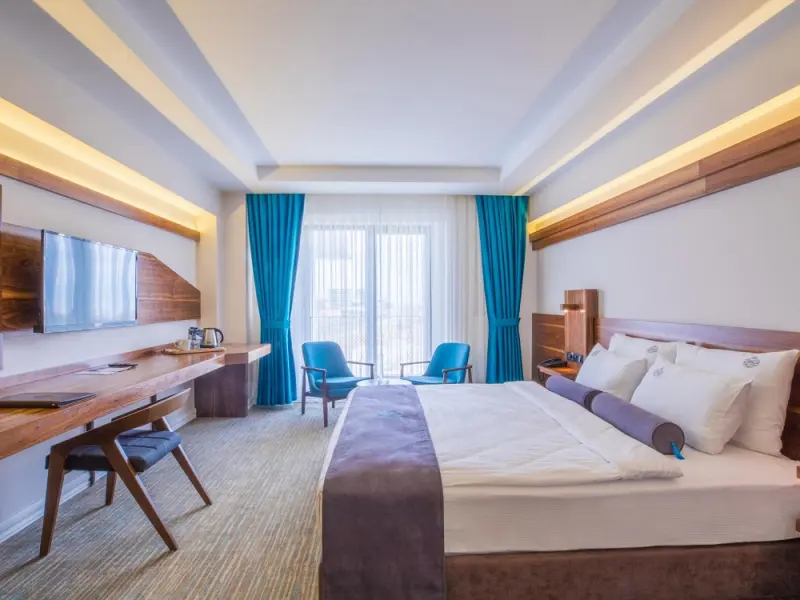 Karpalas City Hotel & Spa 8