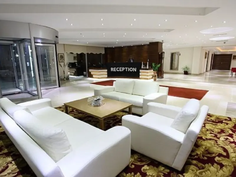 Shilla Hotel 4