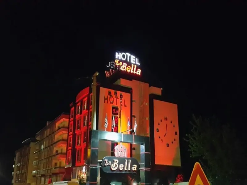 Hotel La Bella Soma 9