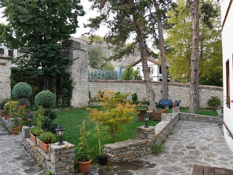 Havuzlu Asmazlar Konagi 7