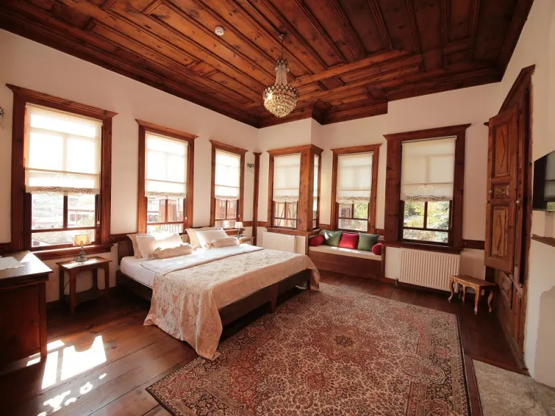 Karaüzümler Konağı 2