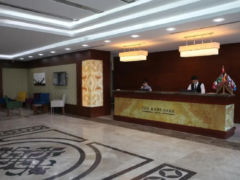 The Karspark Hotel 6