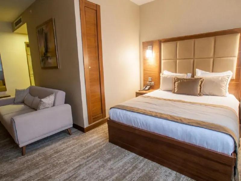 Turan Otel 1