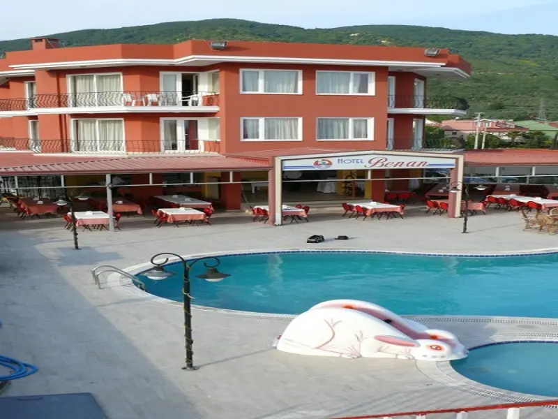 Hotel Benan 8