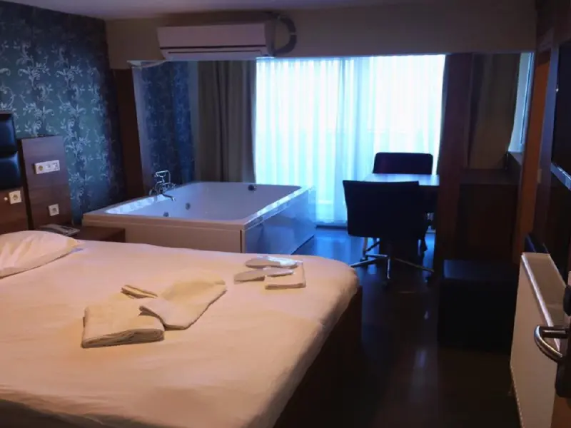 Akçakoca Bayraktar Otel 15