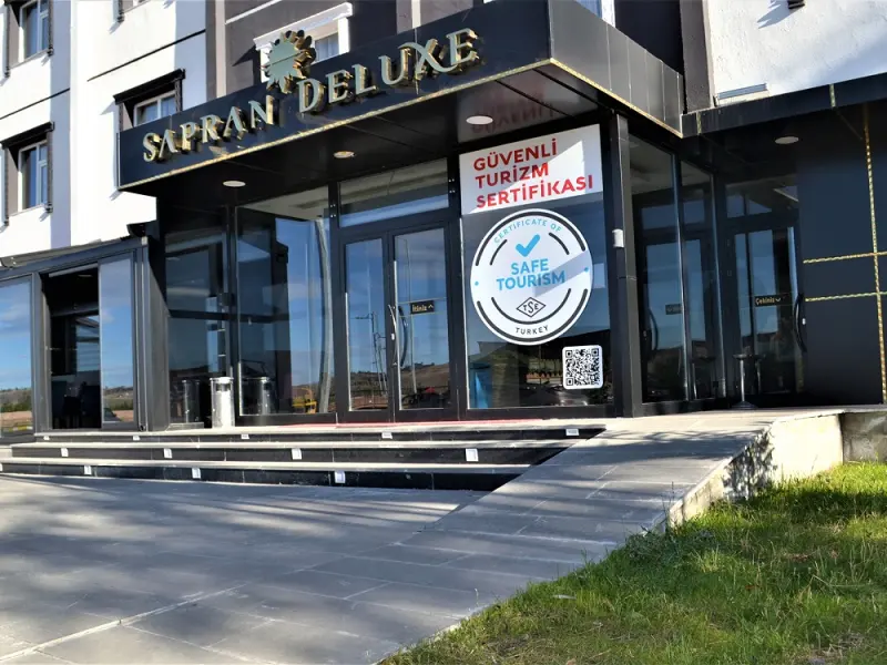 Sapran Deluxe Hotel 13