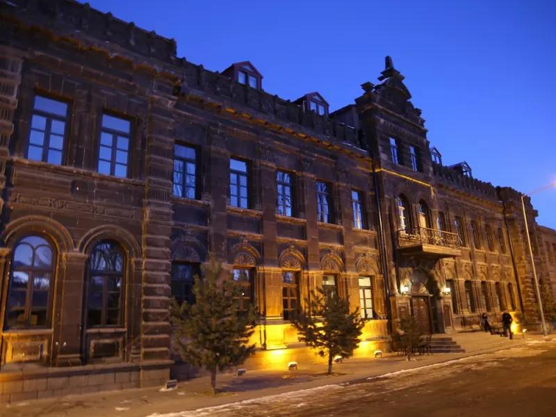 Cheltikov Hotel 5