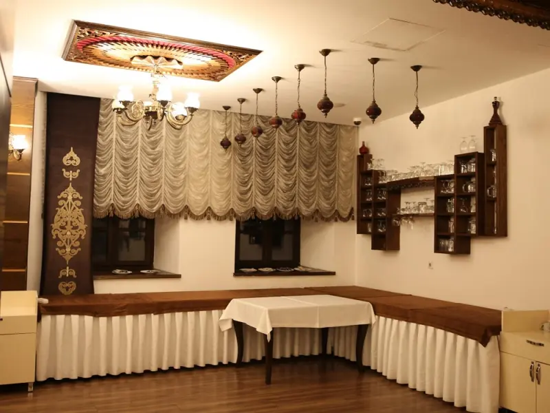Cheltikov Hotel 8