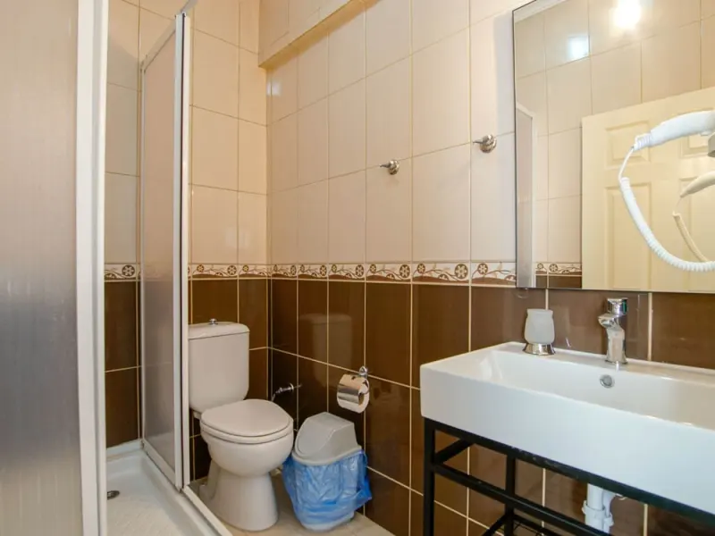 Badem Motel 11