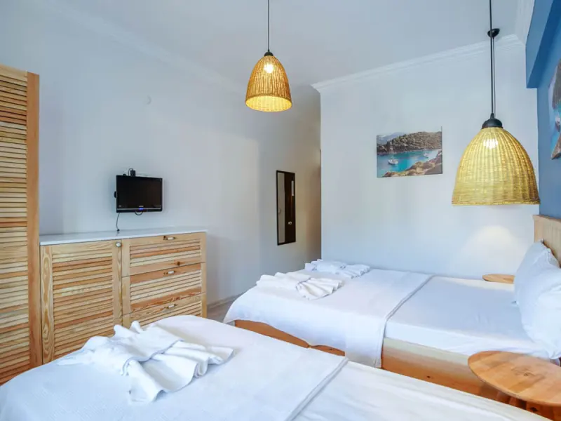 Badem Motel 10