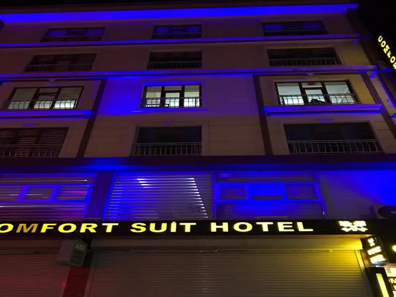 Comfort Suite Hotel 11