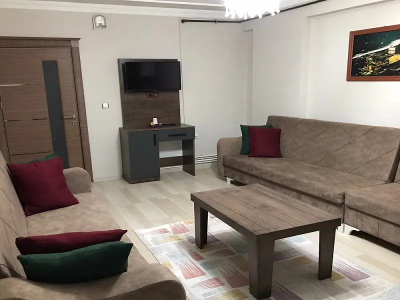 Comfort Suite Hotel 9