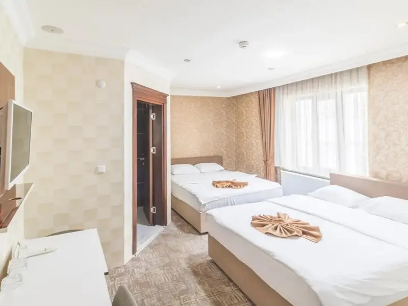 Dosco Hotel Van 2