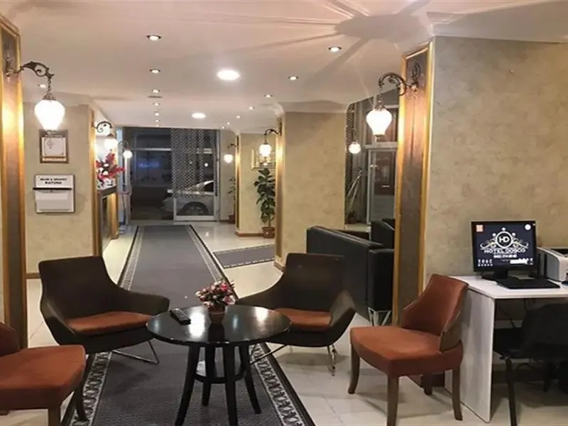 Dosco Hotel Van 8