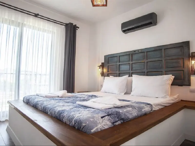 Smyrna Hotel 11