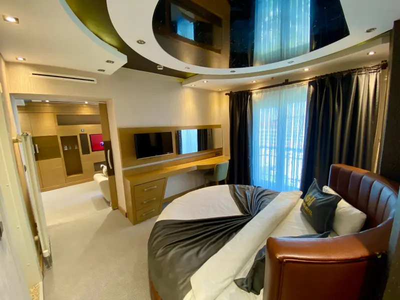 Grand Hotel Van 6