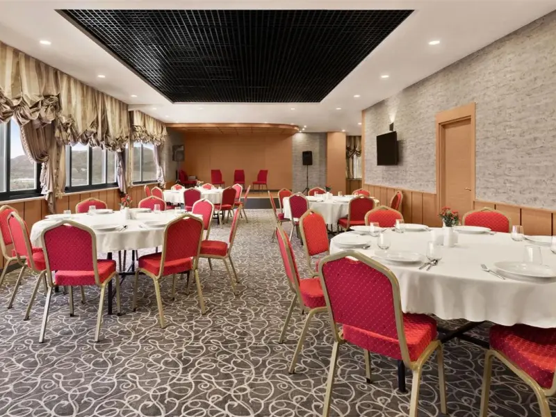 Ramada By Wyndham Sivas 6