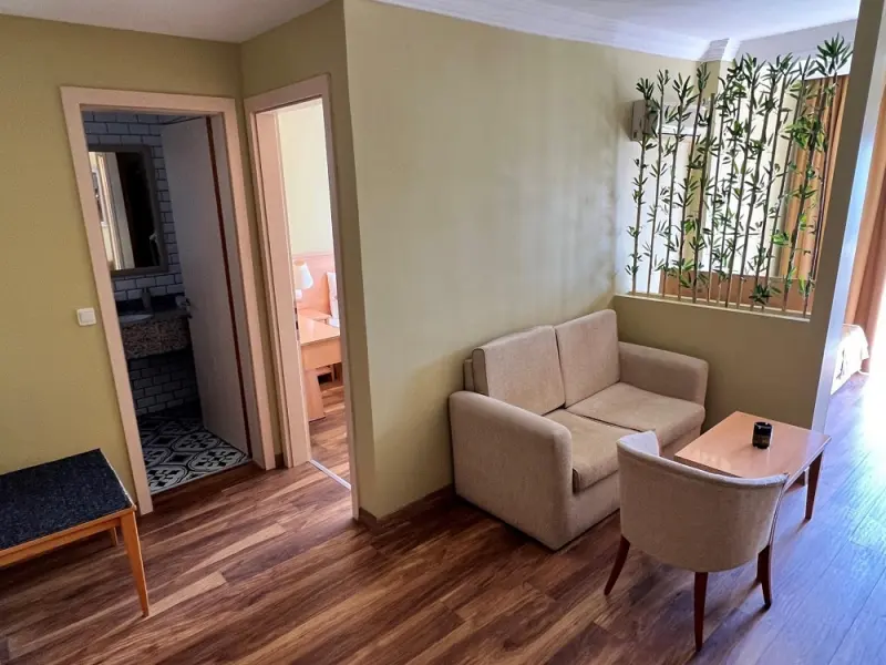 Exen Hotel 5