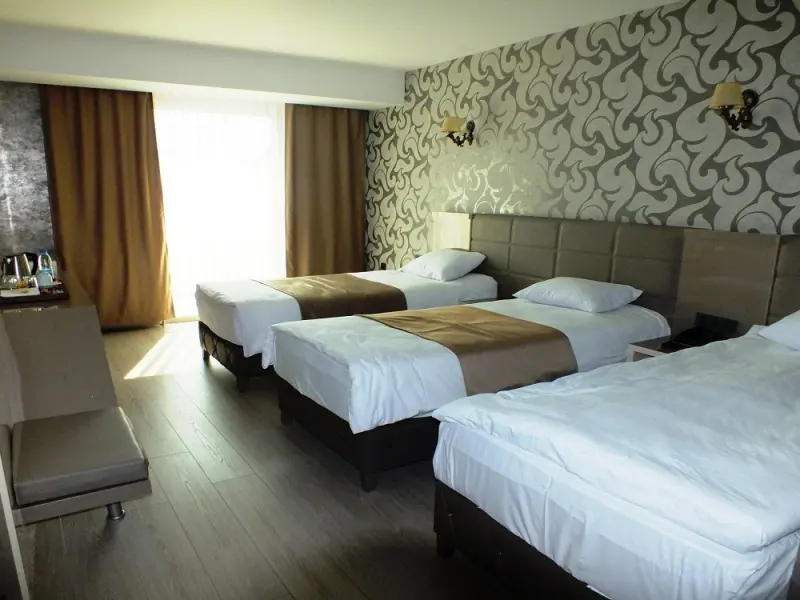 Colonia Park Otel 3